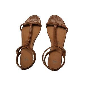 Brown Strappy Flat Sandals H&M Crocodile Embossed Faux Leather US 6 Ankle Strap